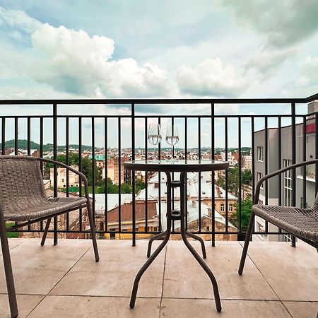 Royal 2 Apartments On Shevchenka 38 Str إلفيف المظهر الخارجي الصورة