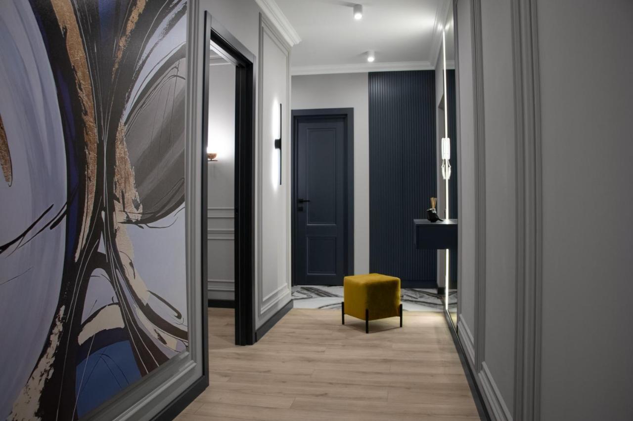 Royal 2 Apartments On Shevchenka 38 Str إلفيف المظهر الخارجي الصورة