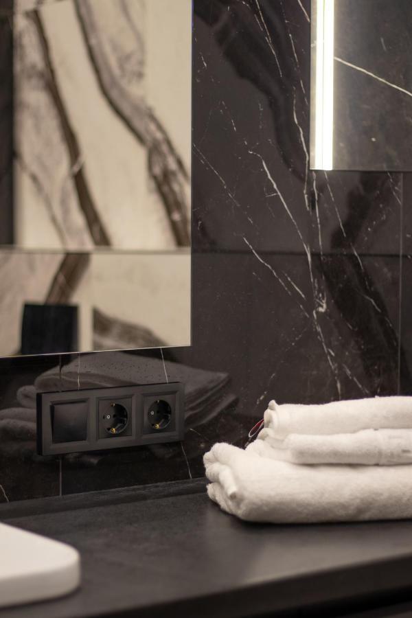 Royal 2 Apartments On Shevchenka 38 Str إلفيف المظهر الخارجي الصورة