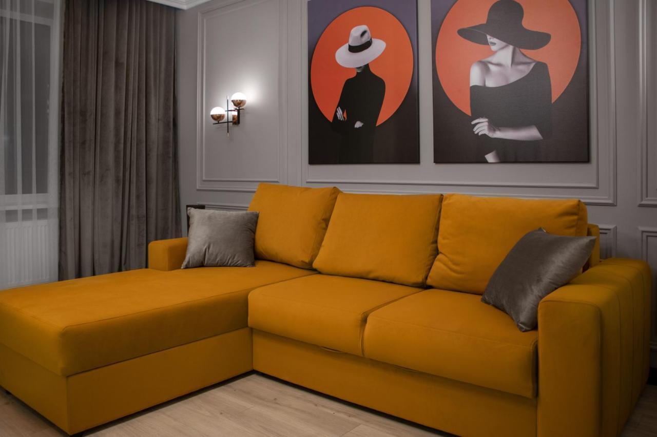 Royal 2 Apartments On Shevchenka 38 Str إلفيف المظهر الخارجي الصورة